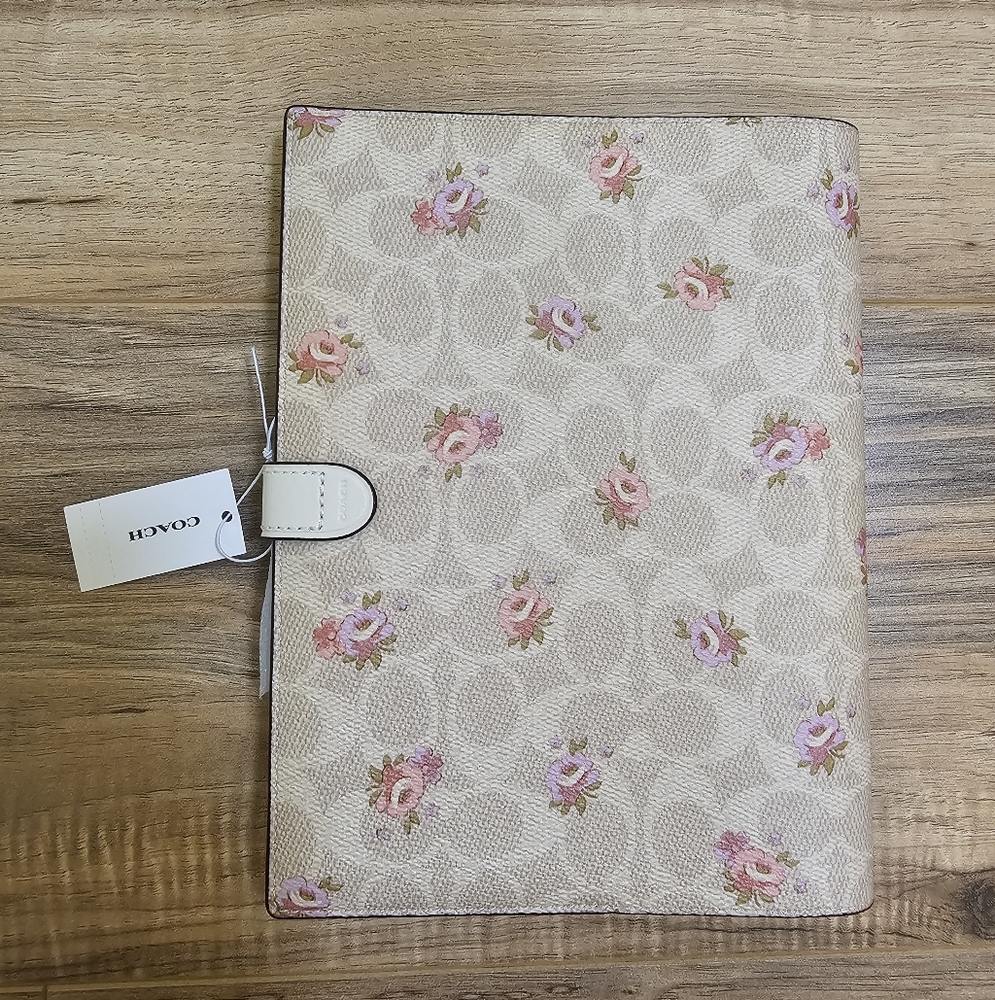 New Coach Notebook In Signature Canvas With Floral Print - Picture 2 of 12